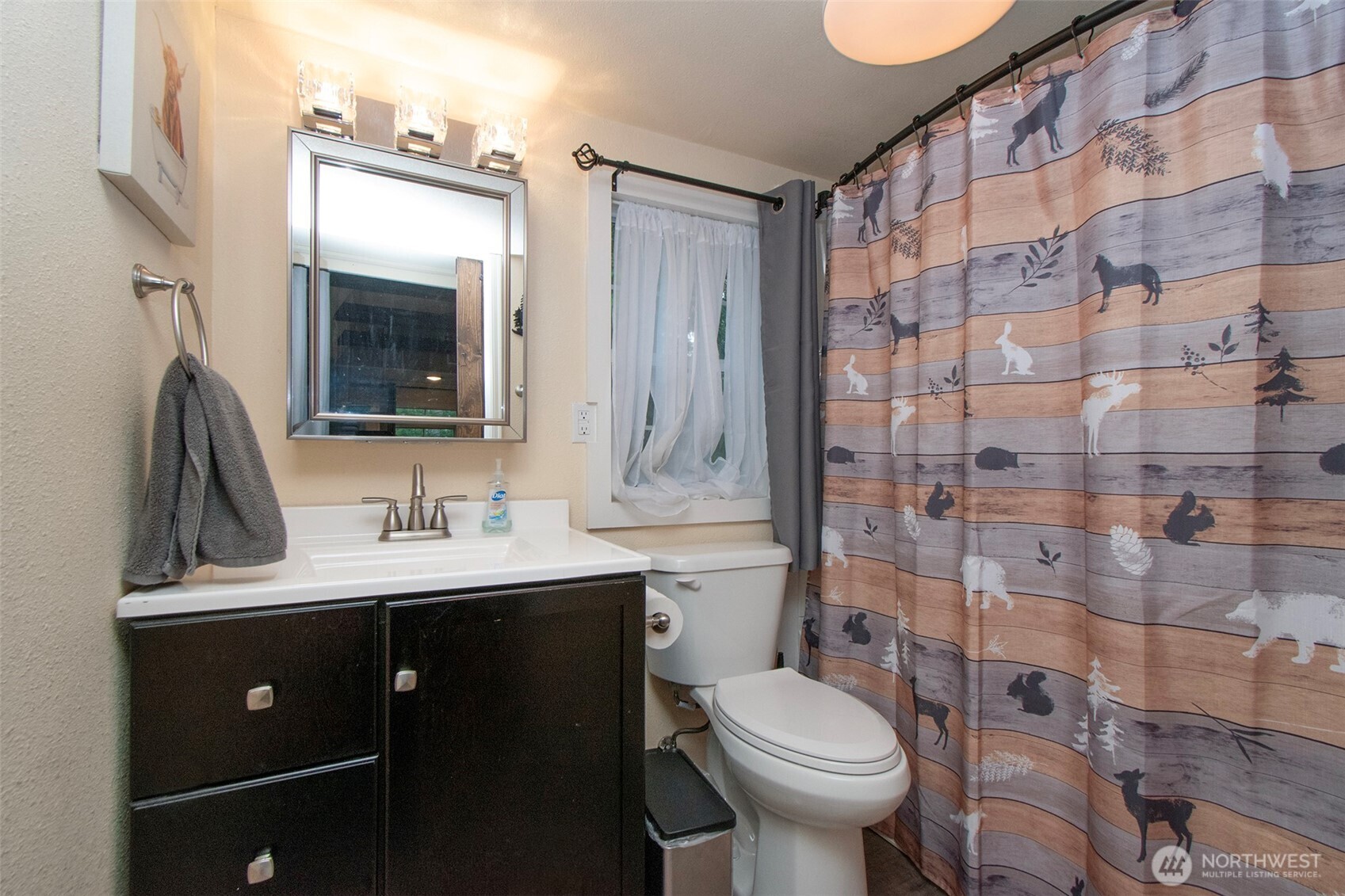 131 Robinson Road , Port Angeles, WA 98362