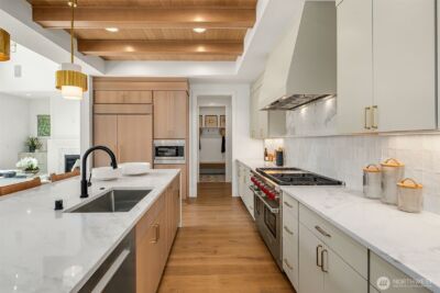 142 160th Avenue SE, Bellevue, WA 98008 - Photo 13