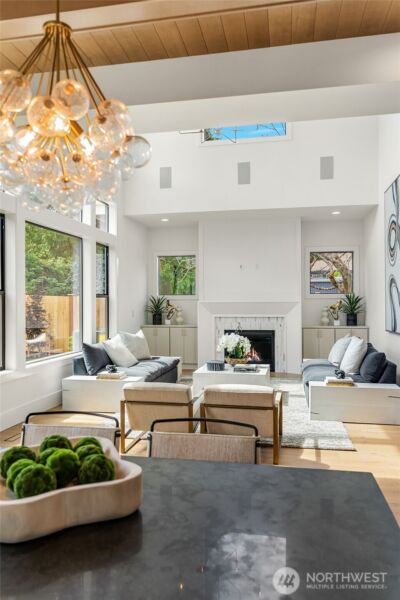 142 160th Avenue SE, Bellevue, WA 98008 - Photo 9