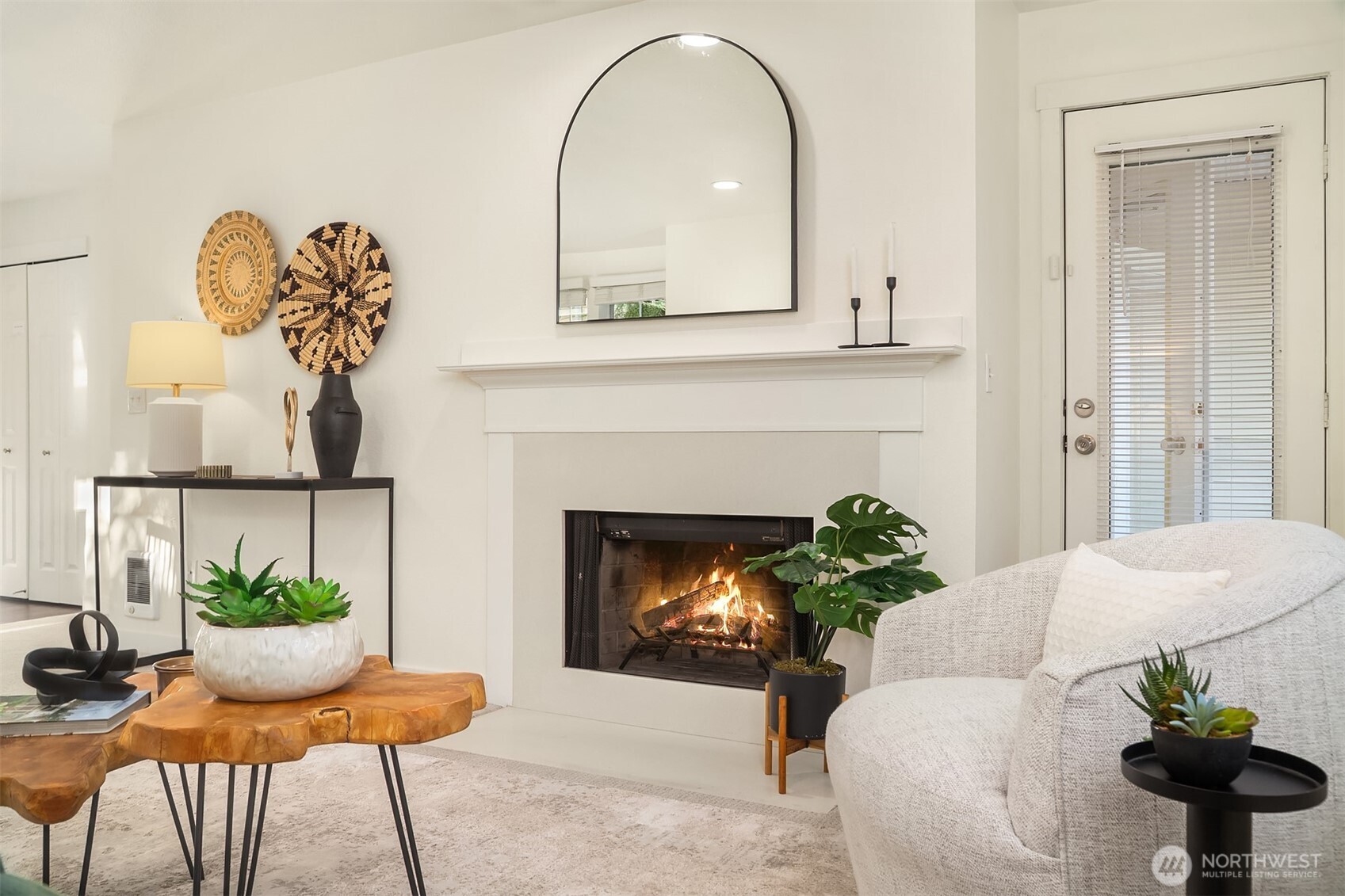 2740 118th Avenue SE #202, Bellevue, WA 98005