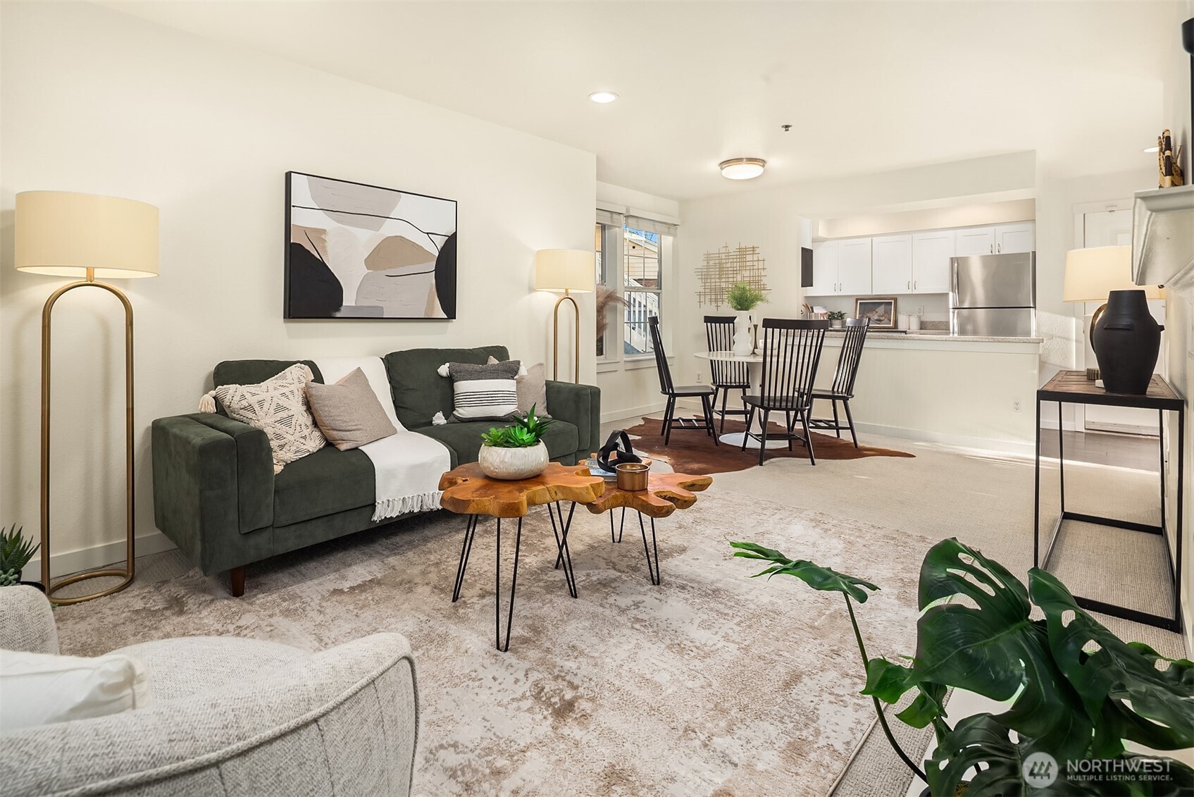 2740 118th Avenue SE #202, Bellevue, WA 98005