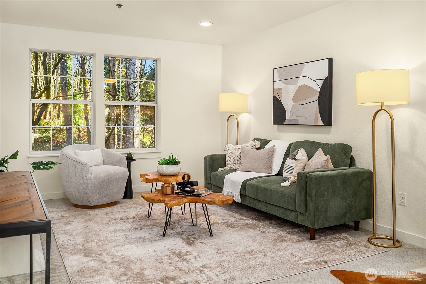 2740 118th Avenue SE #202, Bellevue, WA 98005