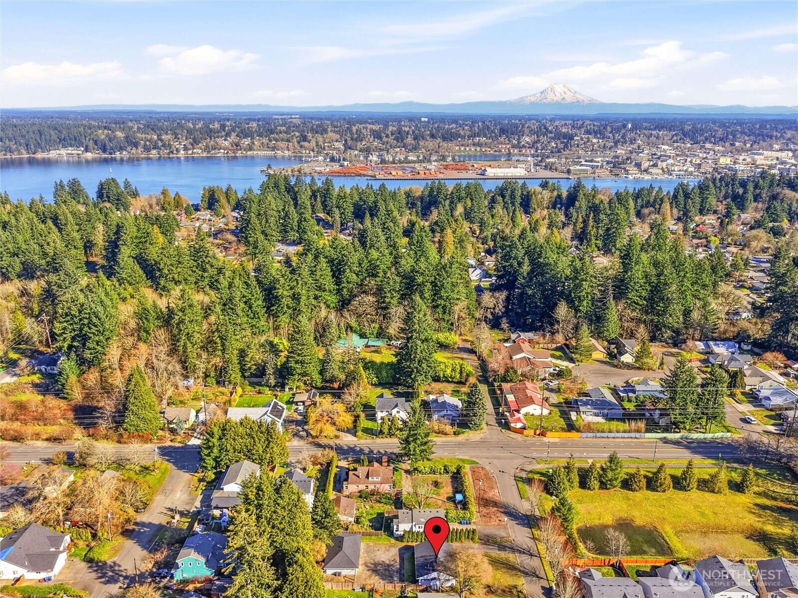 2016 Dickinson Avenue NW, Olympia, WA 98502