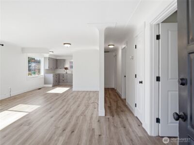 2016 Dickinson Avenue NW, Olympia, WA 98502 - Photo 7