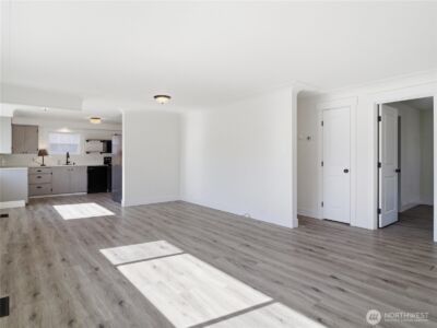 2016 Dickinson Avenue NW, Olympia, WA 98502 - Photo 9