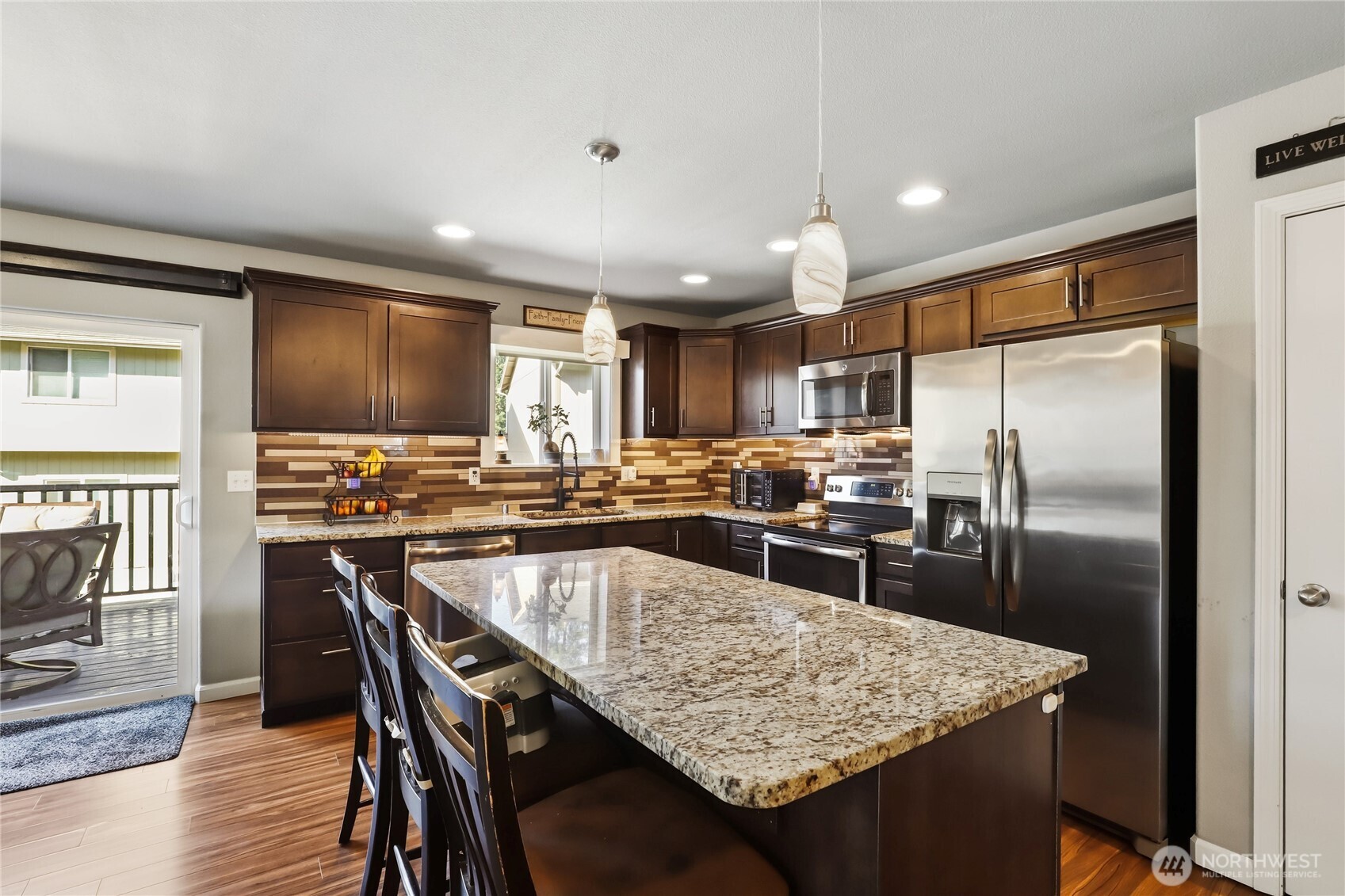 147 SW Marcia Way , Port Orchard, WA 98366