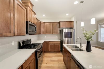 9017 Priscilla Drive SE, Olympia, WA 98501 - Photo 11