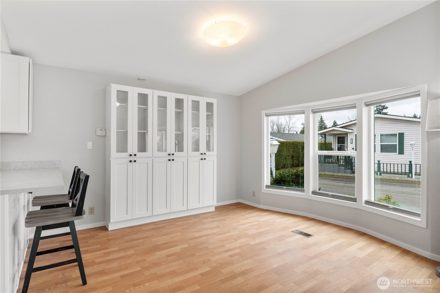 32820 20th Ave S #24, Federal Way, WA 98003