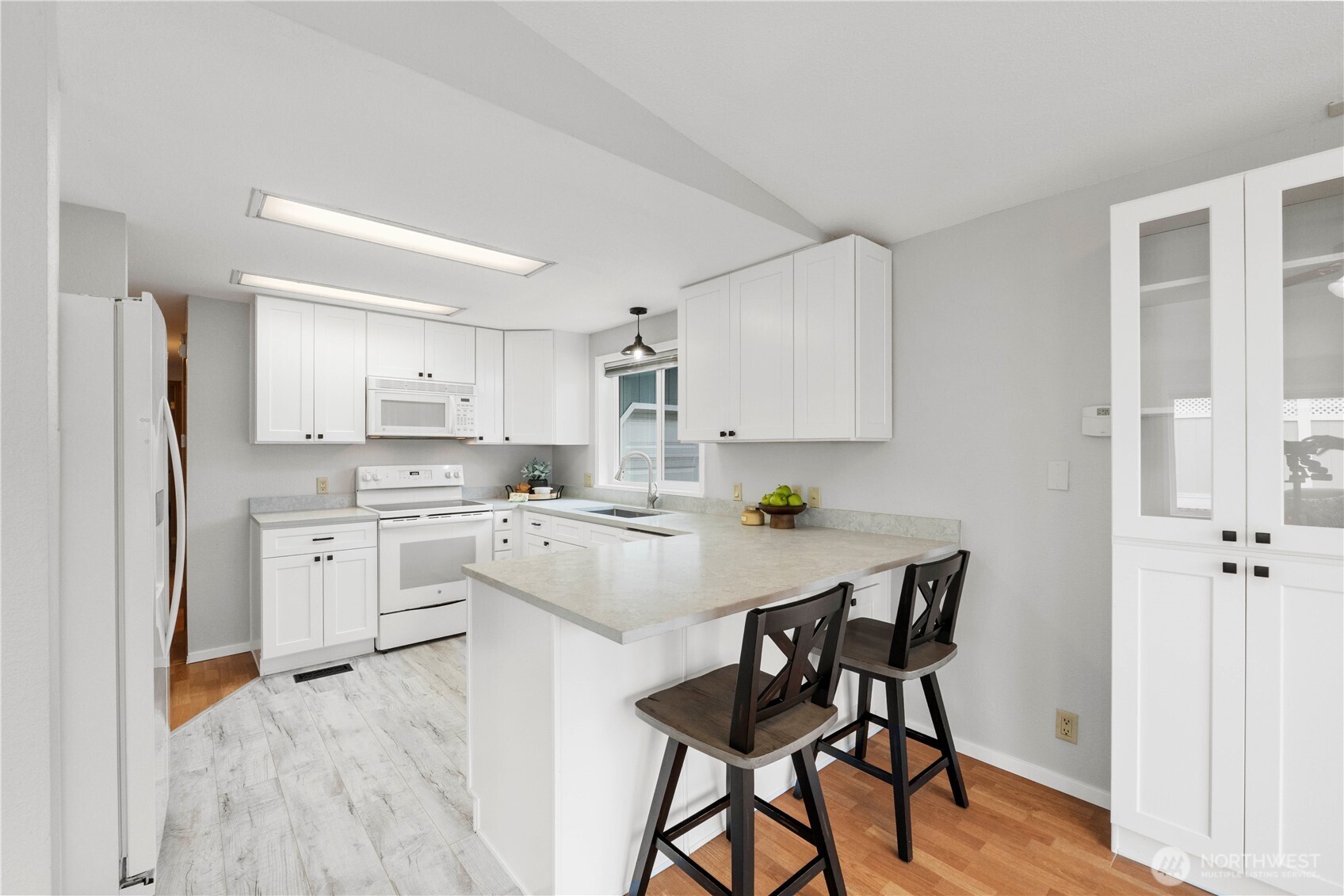 32820 20th Ave S #24, Federal Way, WA 98003