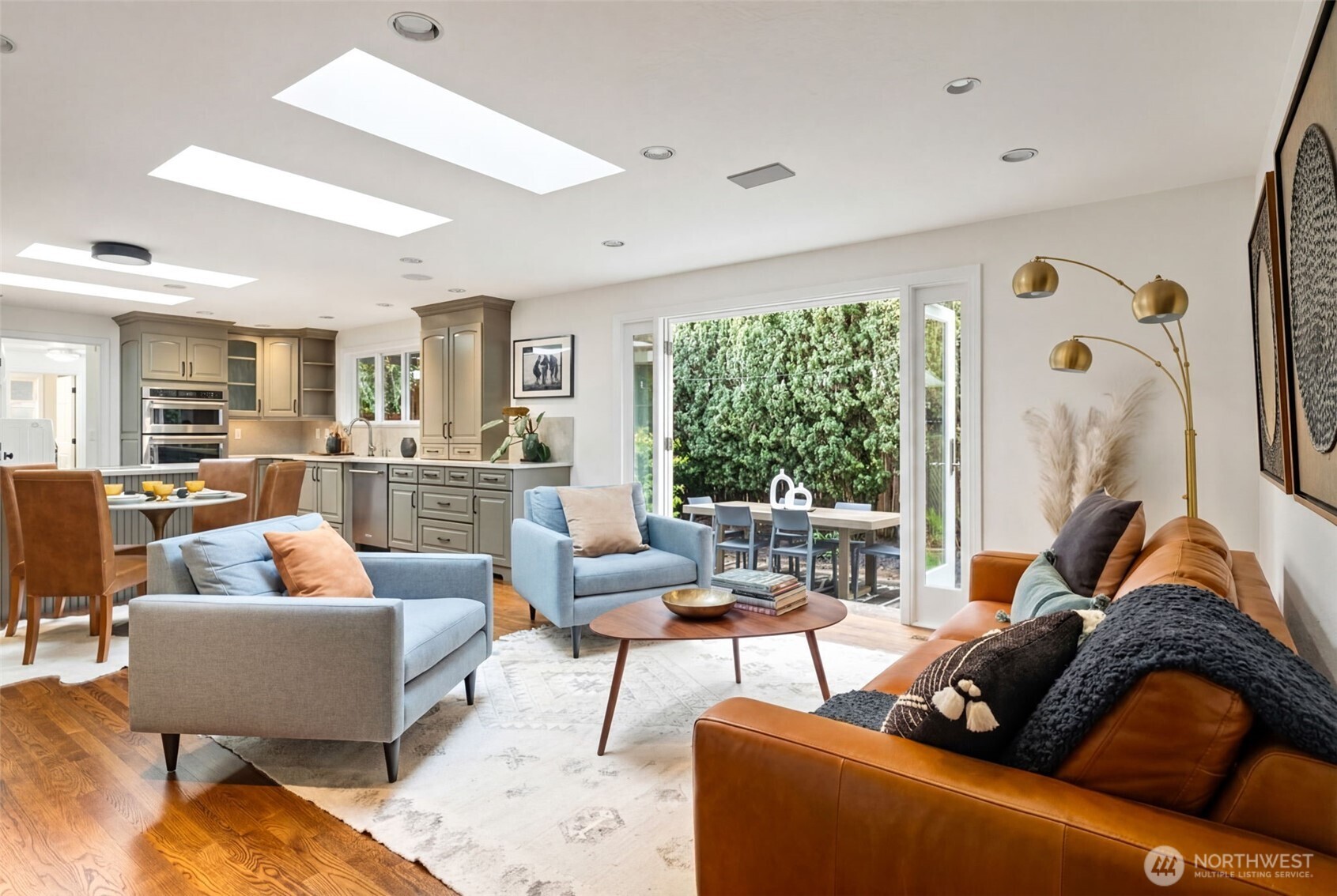 423 SW 189th Place , Normandy Park, WA 98166