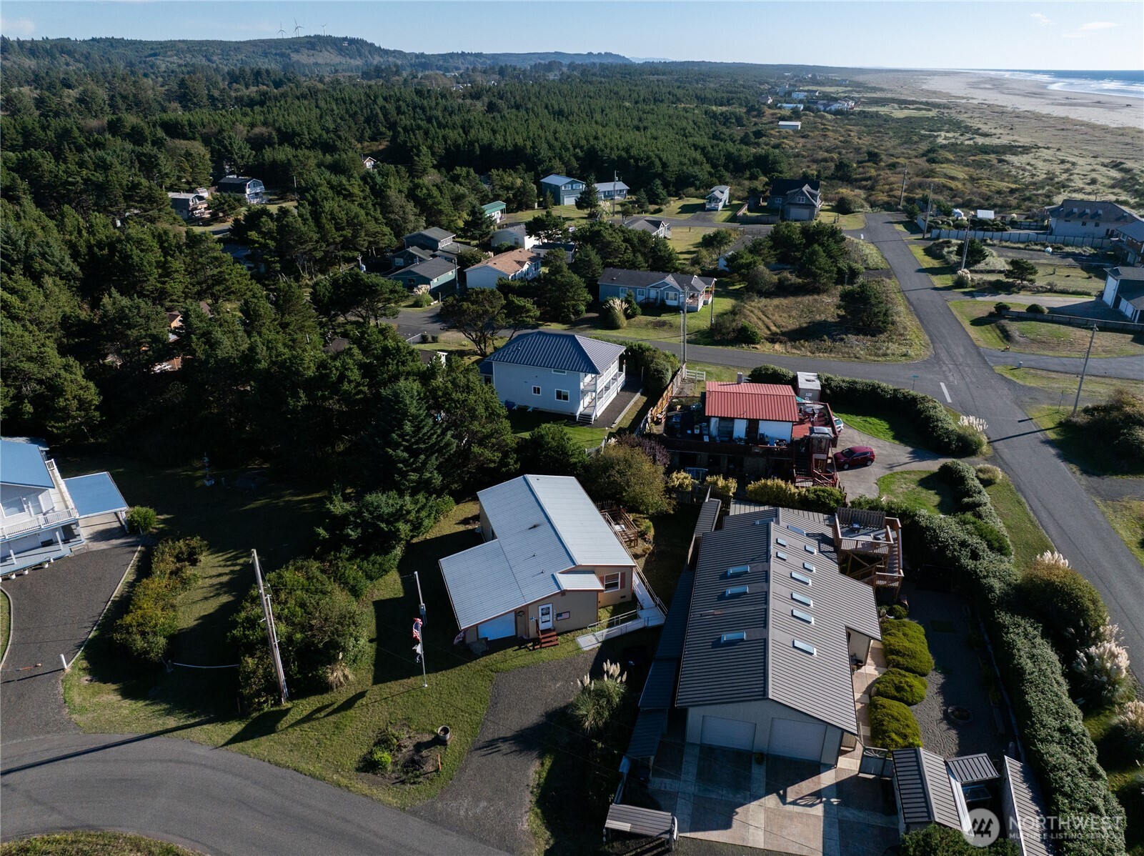 1376 Holand Drive , Grayland, WA 98547