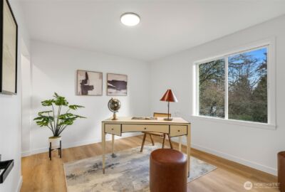 10723 Densmore Avenue N, Seattle, WA 98133-8943 - Photo 13