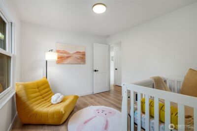 10723 Densmore Avenue N, Seattle, WA 98133-8943 - Photo 15