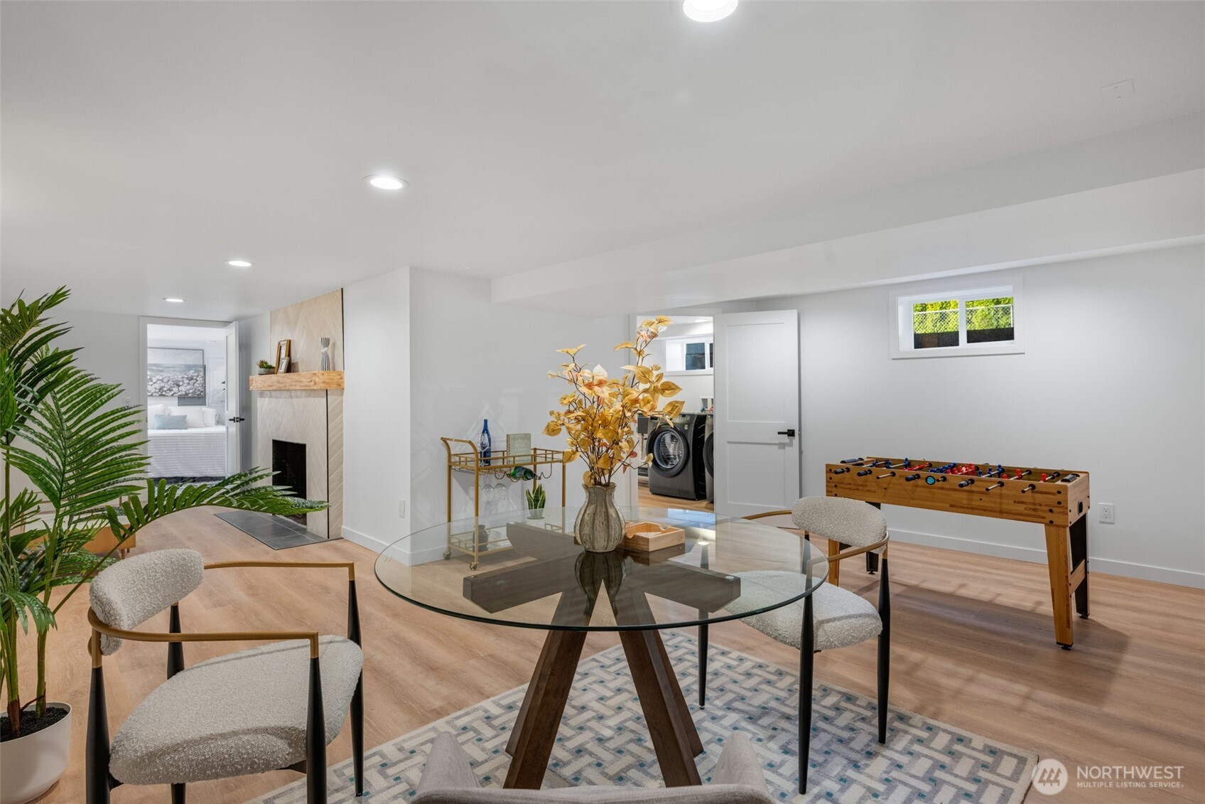 10723 Densmore Avenue N, Seattle, WA 98133-8943