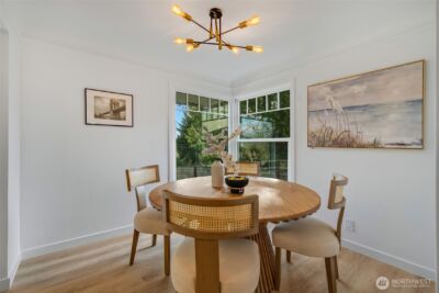 10723 Densmore Avenue N, Seattle, WA 98133-8943 - Photo 6