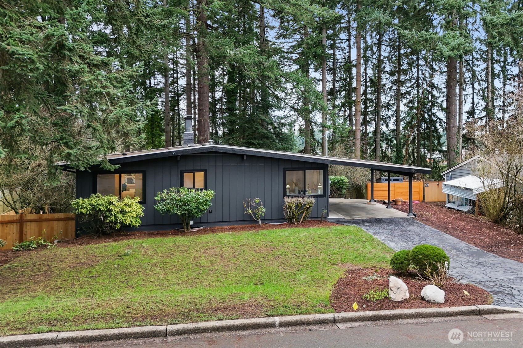 3901 151st Avenue SE, Bellevue, WA 98006
