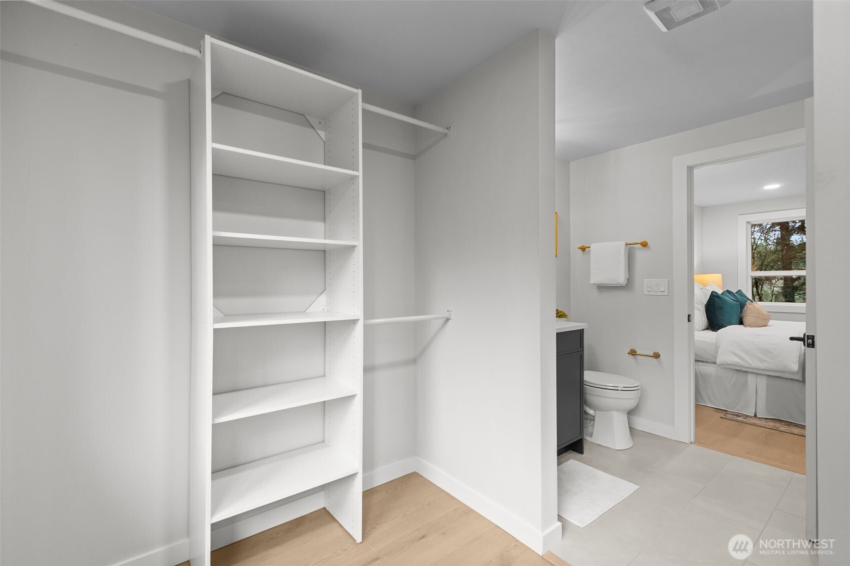 3901 151st Avenue SE, Bellevue, WA 98006