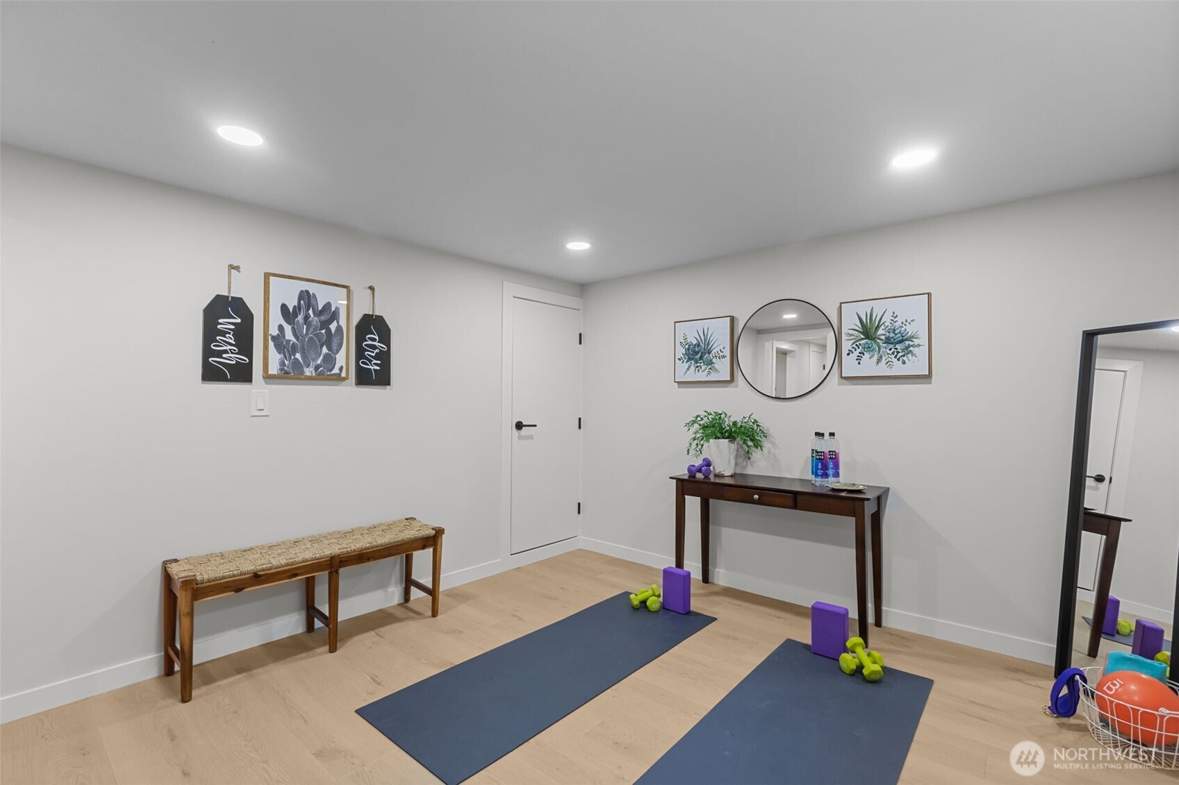 3901 151st Avenue SE, Bellevue, WA 98006