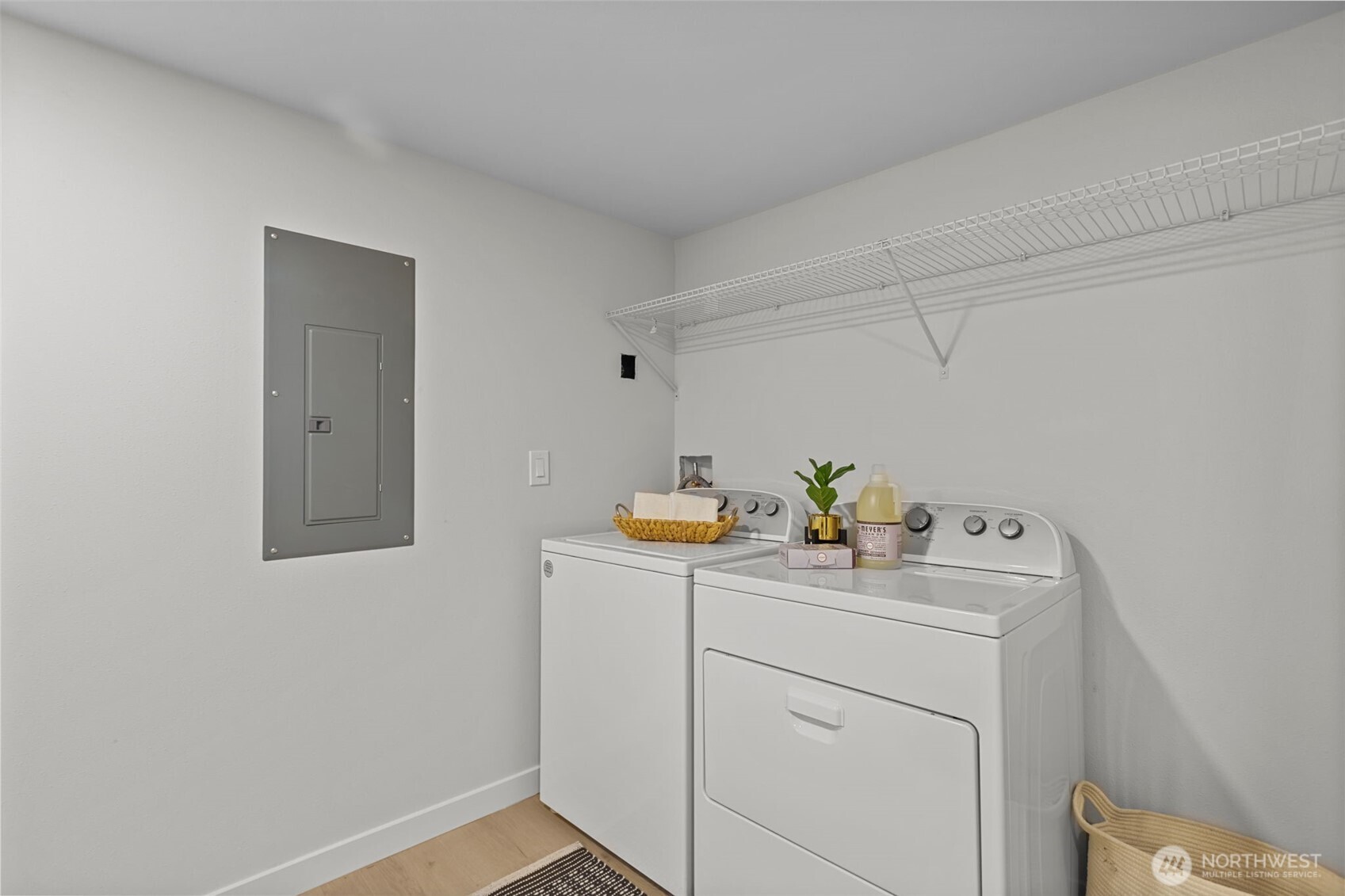 3901 151st Avenue SE, Bellevue, WA 98006