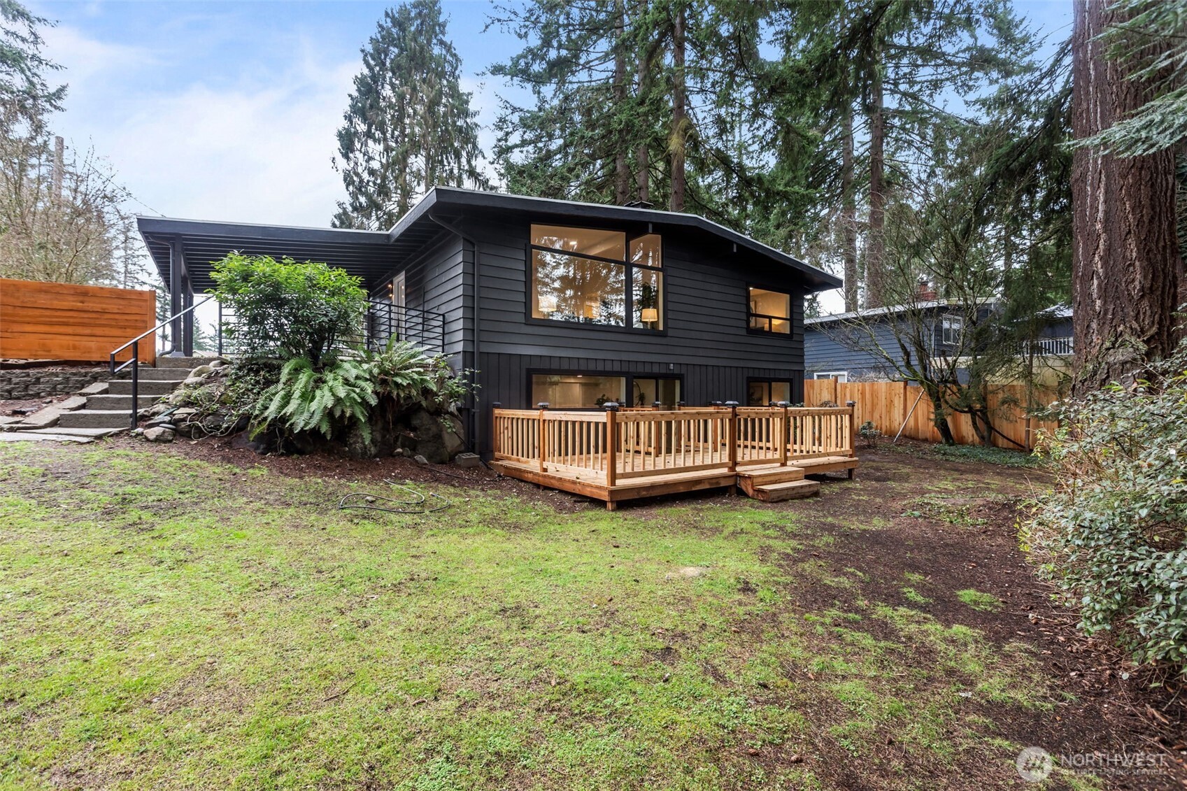 3901 151st Avenue SE, Bellevue, WA 98006