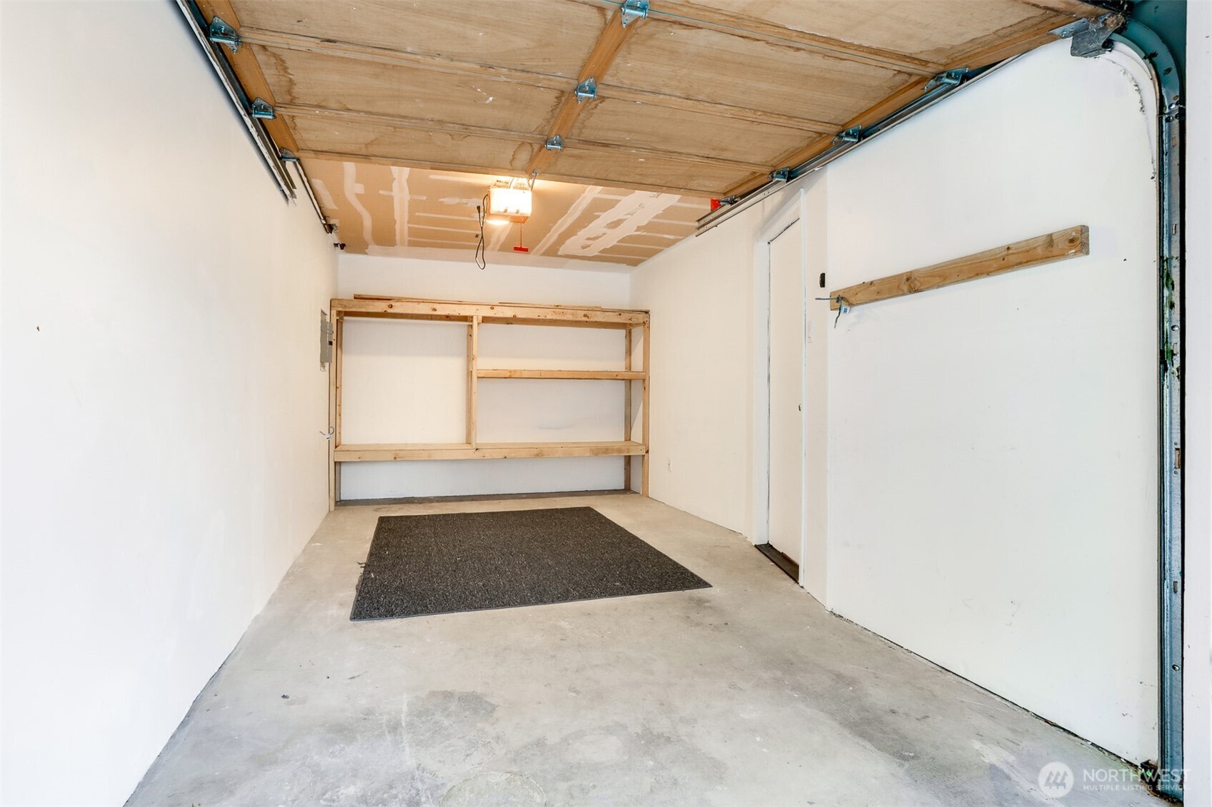 407 N 49th Street #A, Seattle, WA 98103