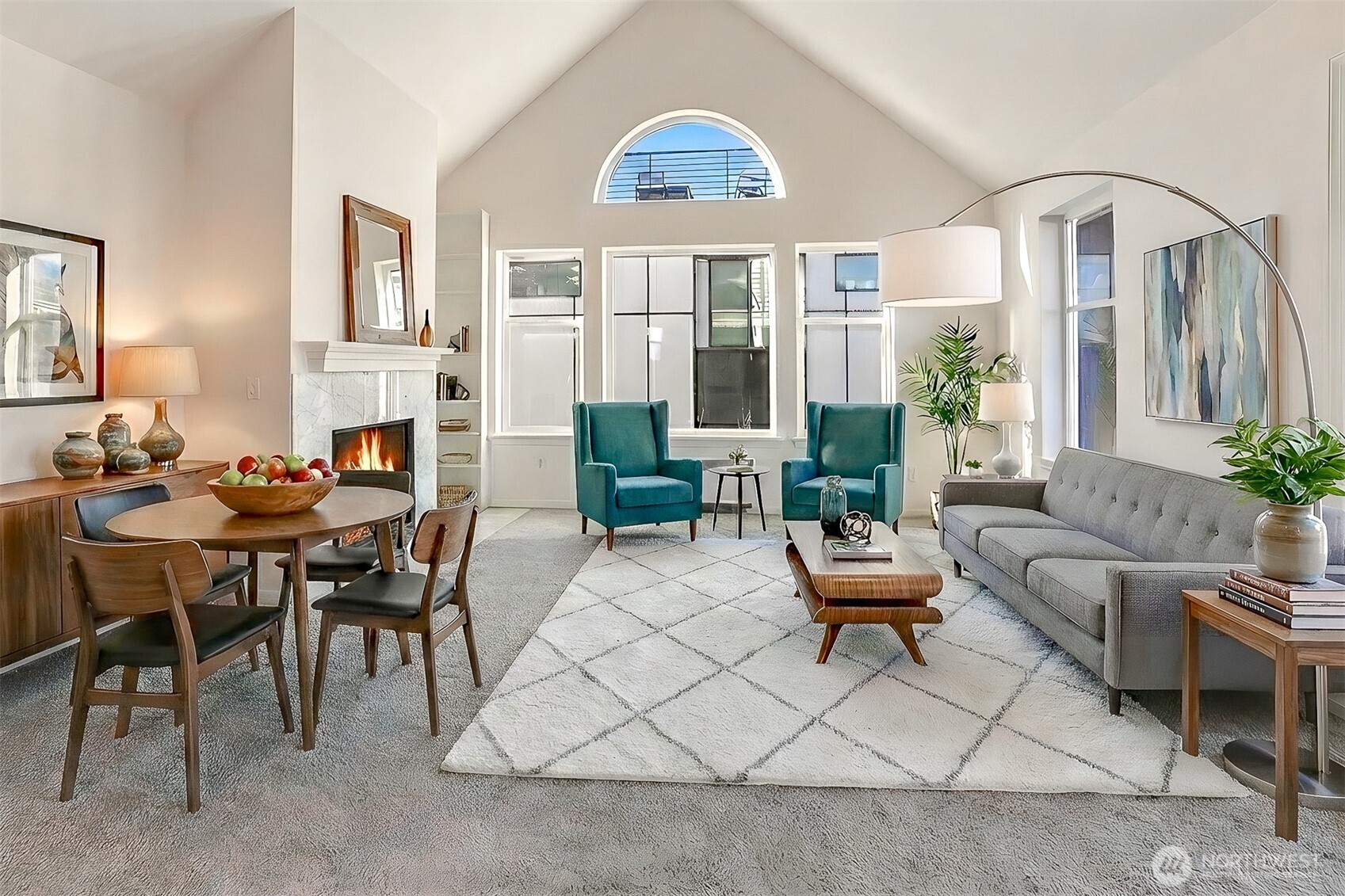 407 N 49th Street #A, Seattle, WA 98103