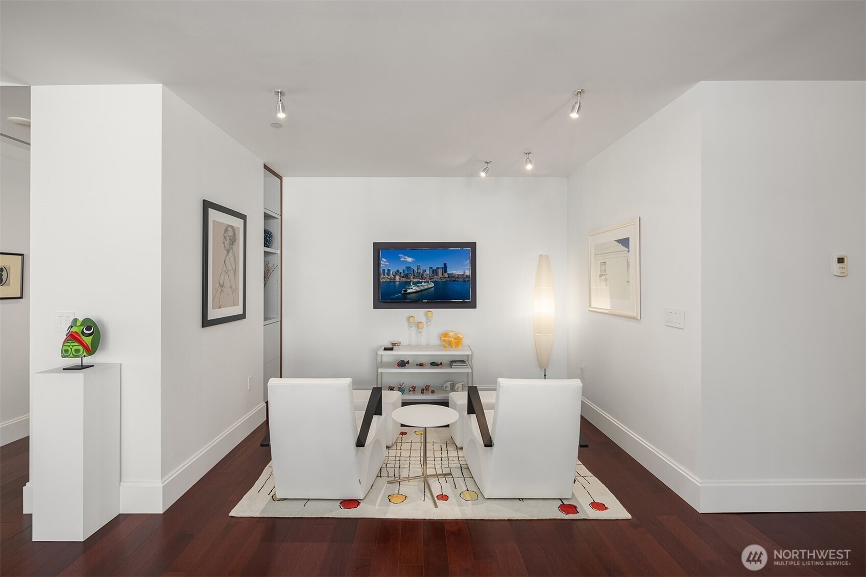 1521 2nd Avenue #1001, Seattle, WA 98101