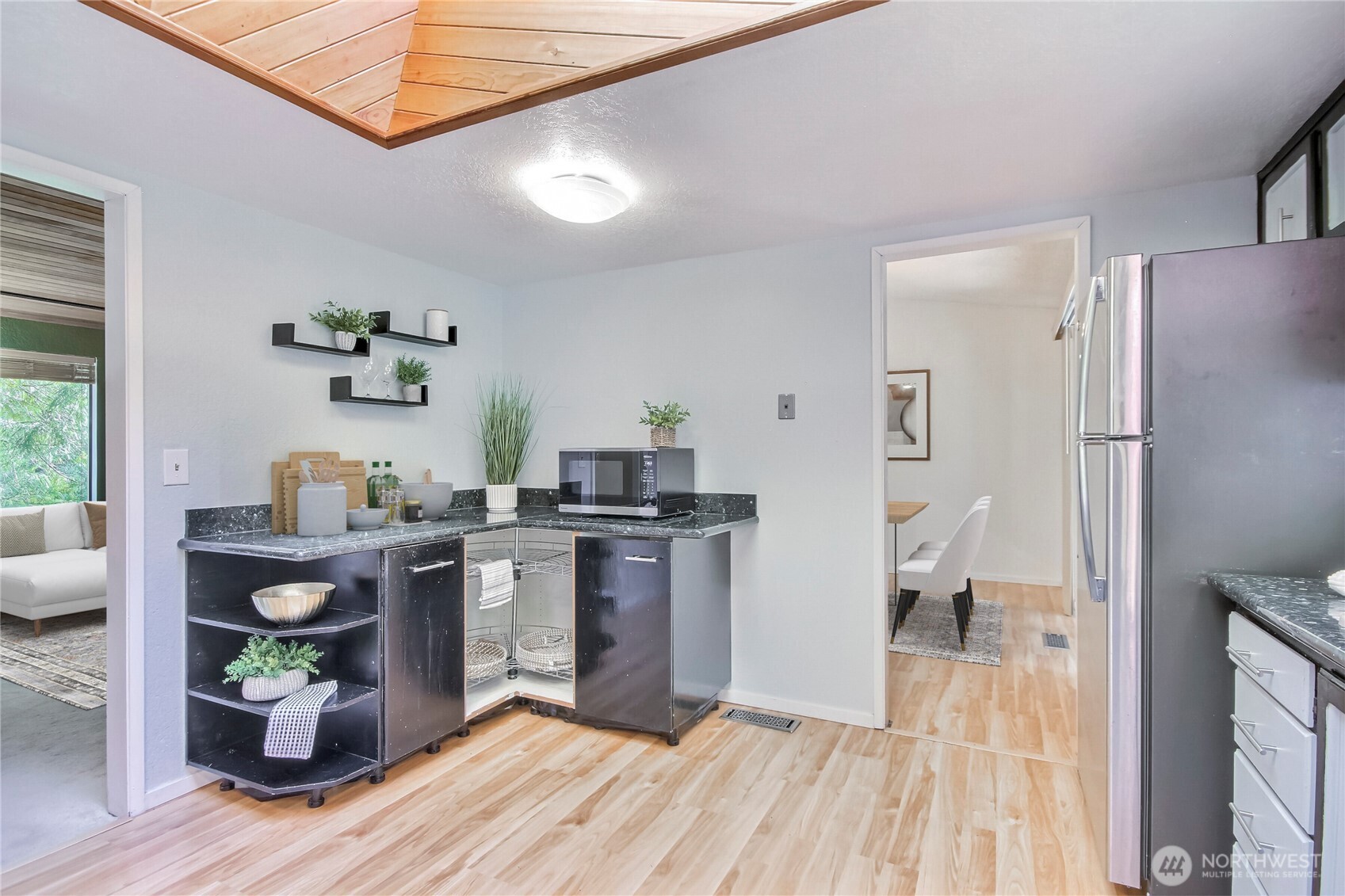 14302 61st Place W, Edmonds, WA 98026