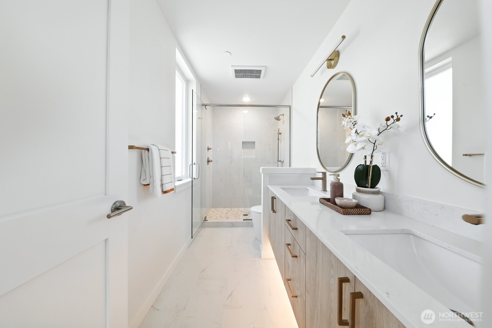 9020 13th Avenue NW #C, Seattle, WA 98117