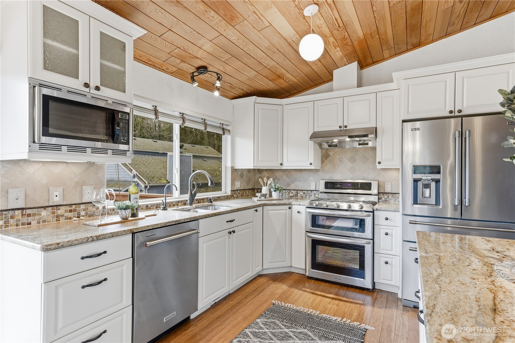 20336 3rd Avenue NW, Shoreline, WA 98177