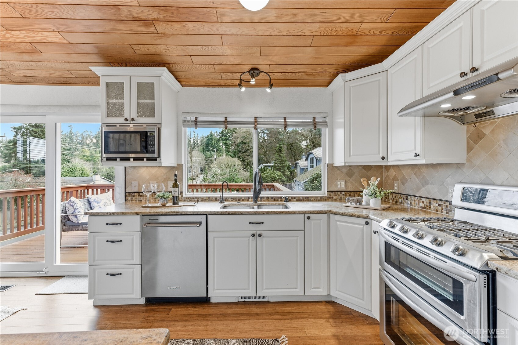 20336 3rd Avenue NW, Shoreline, WA 98177