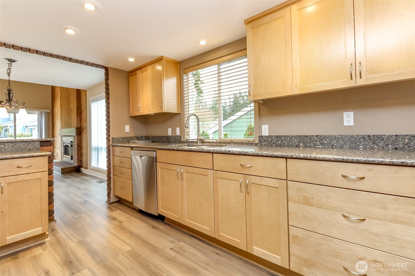 31912 34th Place SW #30, Federal Way, WA 98023