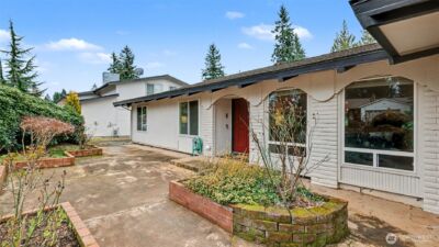 14121 SE Fairwood Boulevard , Renton, WA 98058 - Photo 2