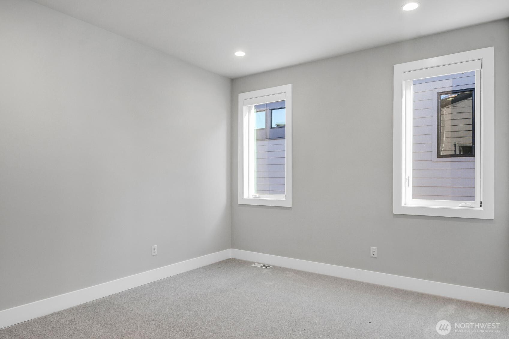 1113 N 39th Court , Renton, WA 98056