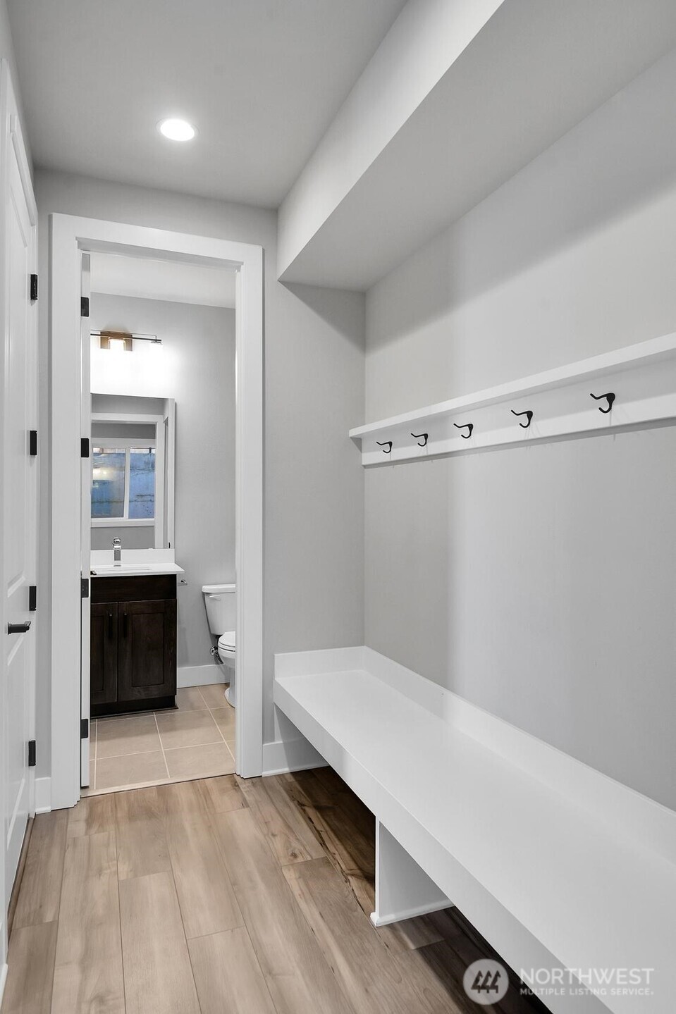 1113 N 39th Court , Renton, WA 98056