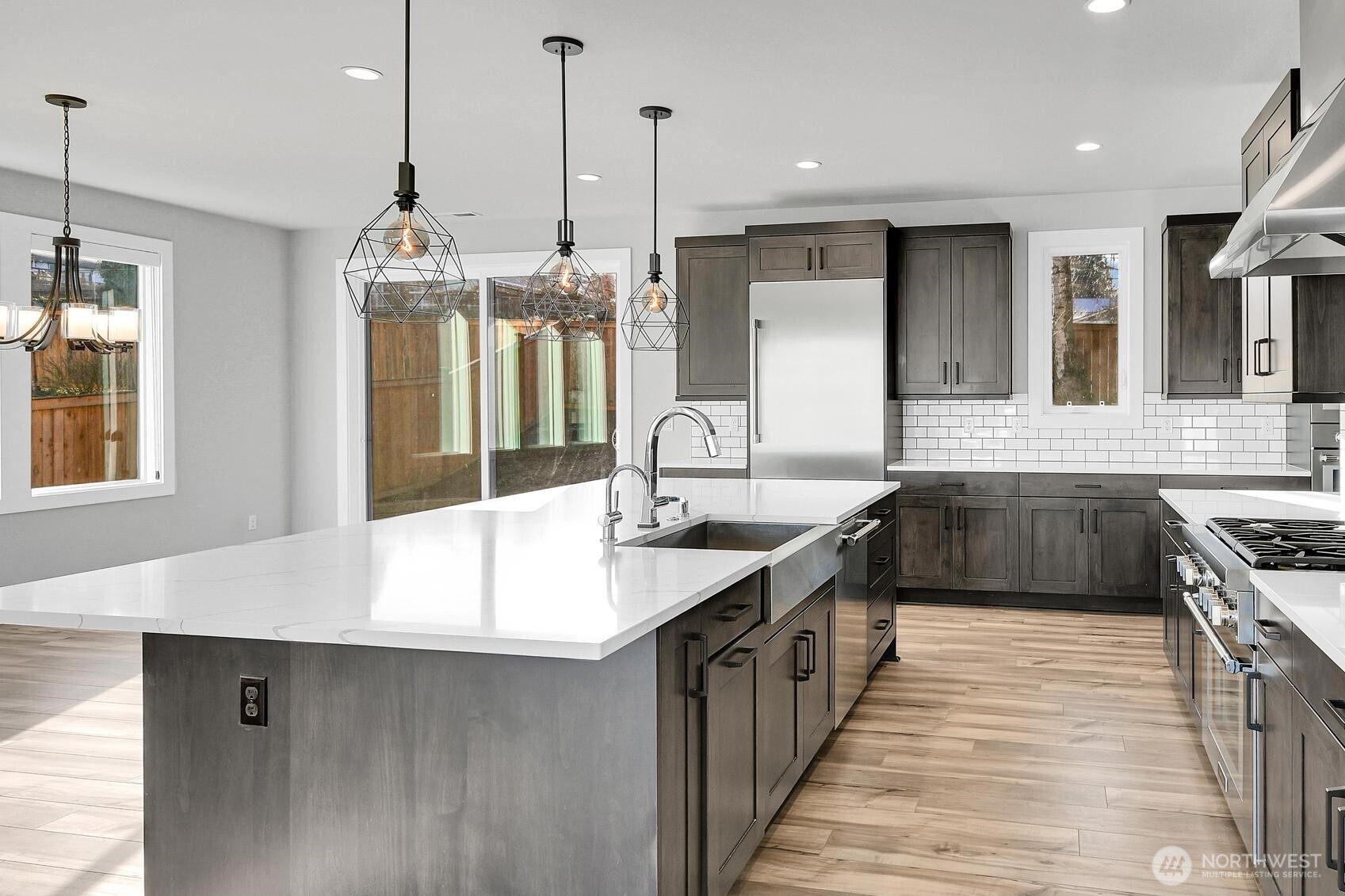 1113 N 39th Court , Renton, WA 98056