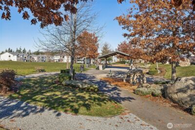 18431 139th Street E, Bonney Lake, WA 98391 - Photo 28