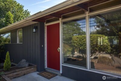 26 6th Street S, Kirkland, WA 98033 - Photo 2