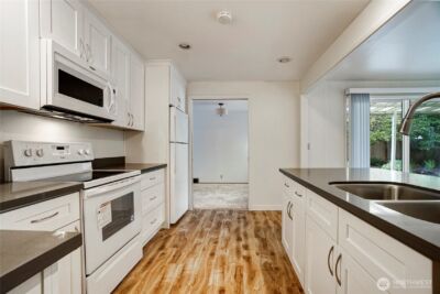 26 6th Street S, Kirkland, WA 98033 - Photo 8