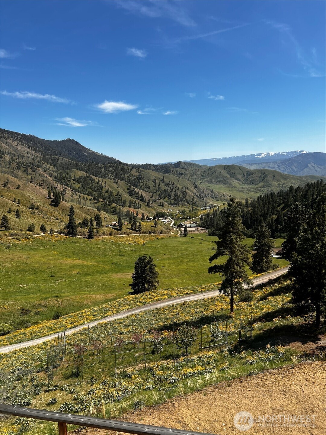 9660 Nahahum Canyon Road , Cashmere, WA 98815