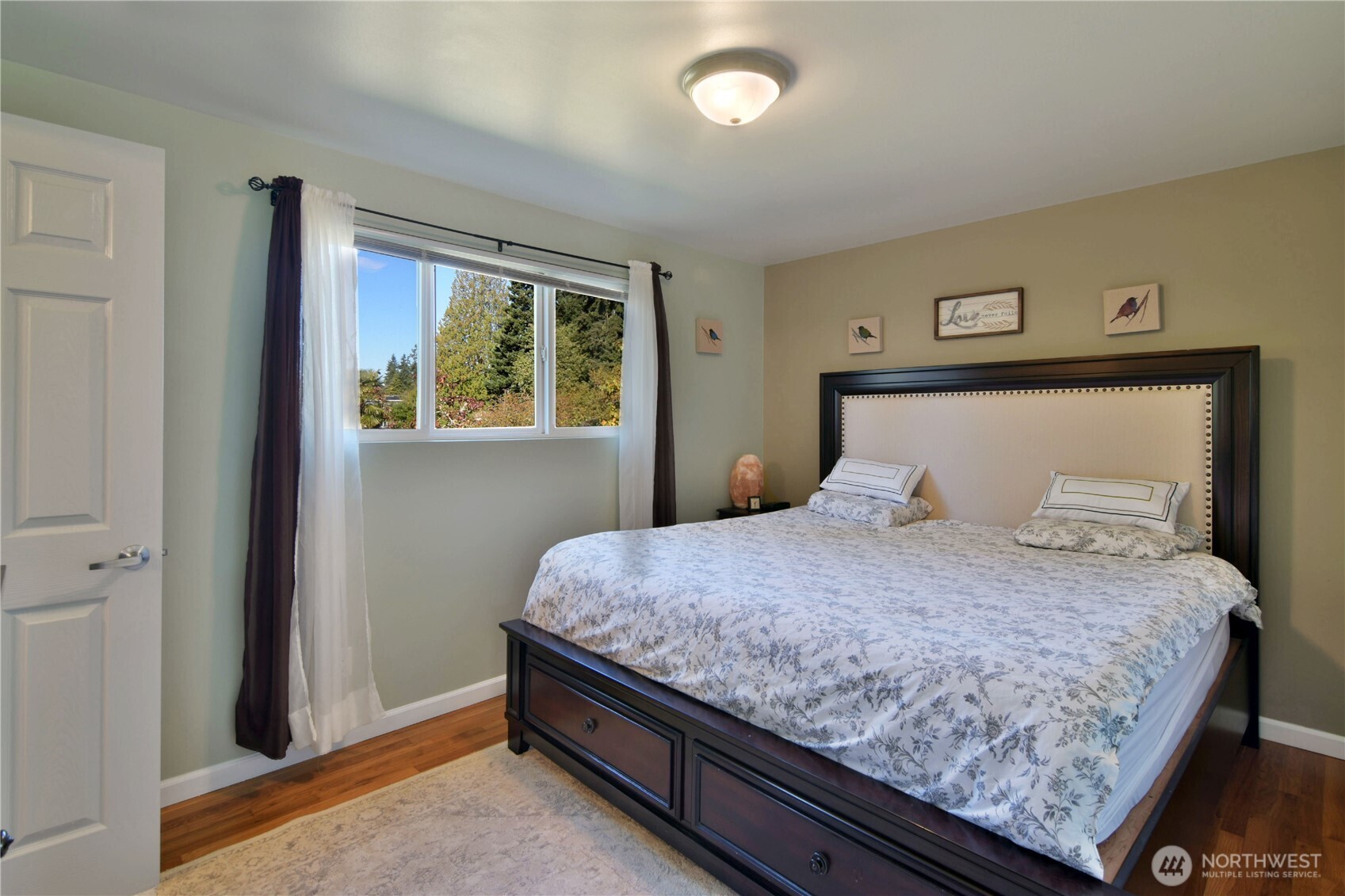 23116 80th Place W, Edmonds, WA 98026