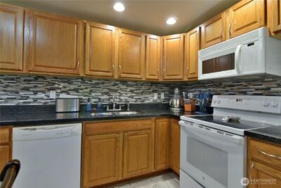 23116 80th Place W, Edmonds, WA 98026 - Photo 27
