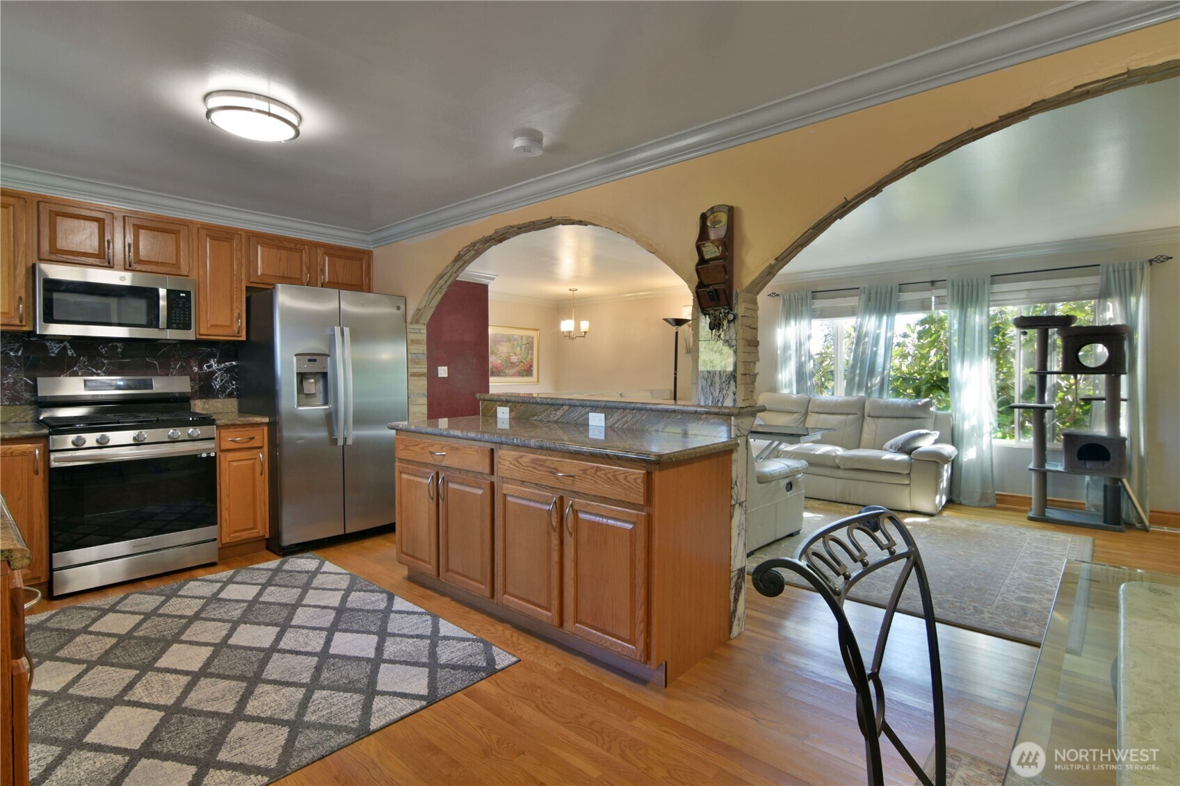 23116 80th Place W, Edmonds, WA 98026