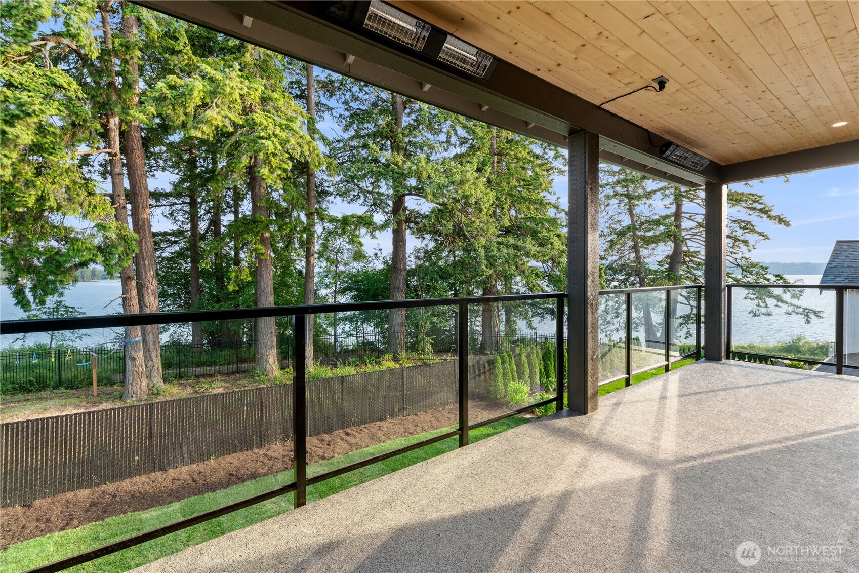 1197 Leighton Street , Blaine, WA 98230