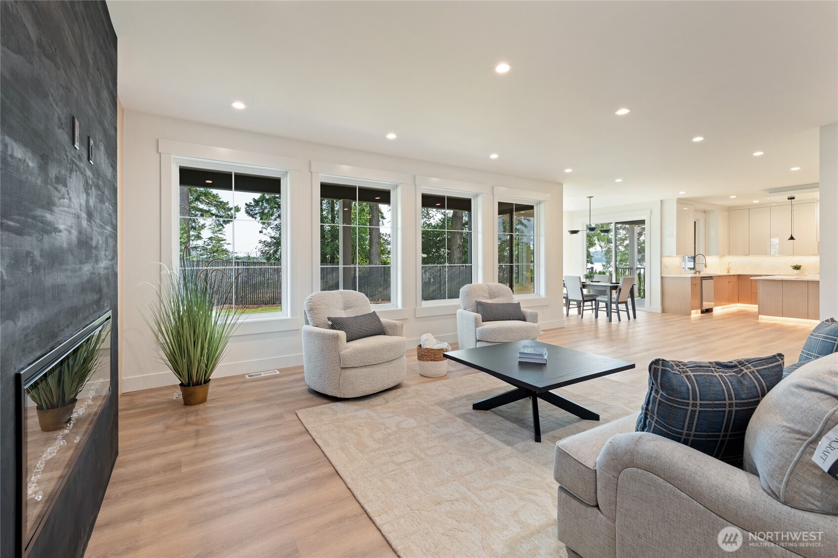 1197 Leighton Street , Blaine, WA 98230