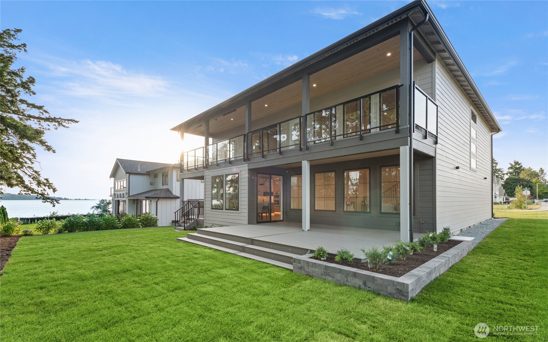 1197 Leighton Street , Blaine, WA 98230