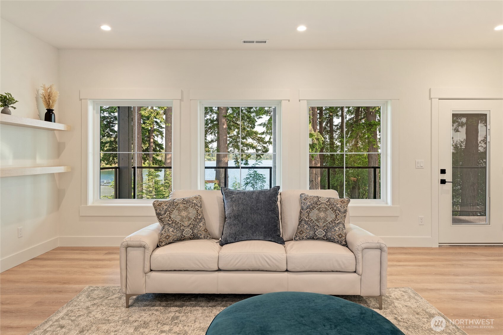 1197 Leighton Street , Blaine, WA 98230