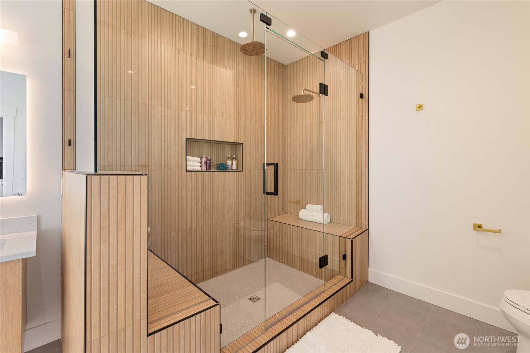 1197 Leighton Street , Blaine, WA 98230