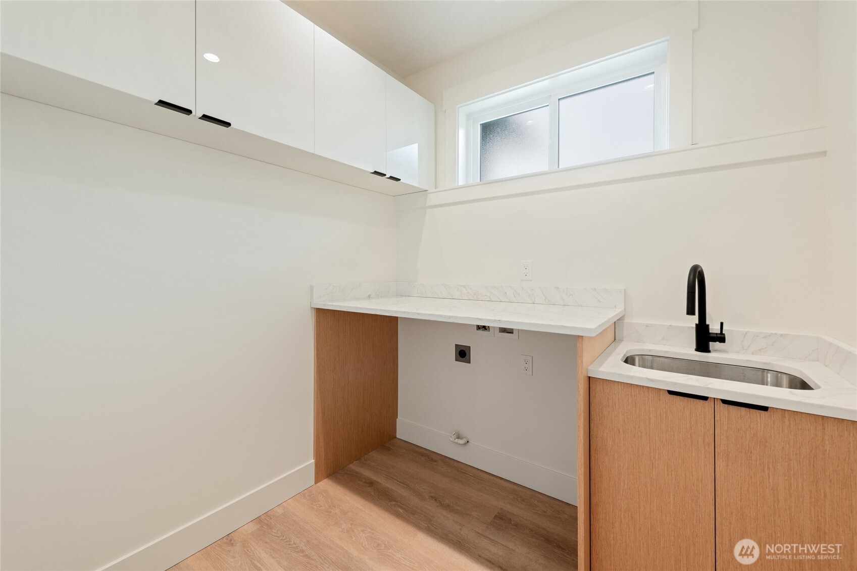 1197 Leighton Street , Blaine, WA 98230