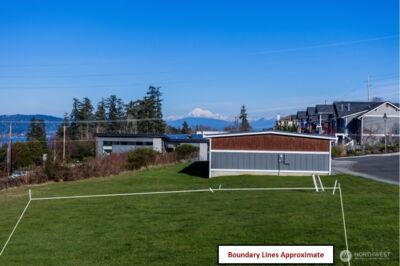 3910 Isle Way , Anacortes, WA 98211 - Photo 2